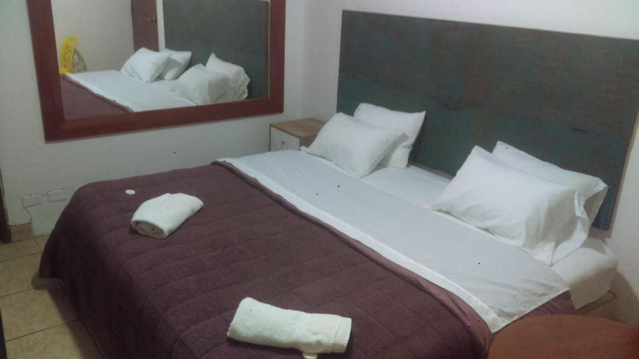 Hostel Duque De Villa Lima Exteriör bild